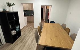 Apartamento Recien Reformado Con 5 Habitaciones Y 3 Banos