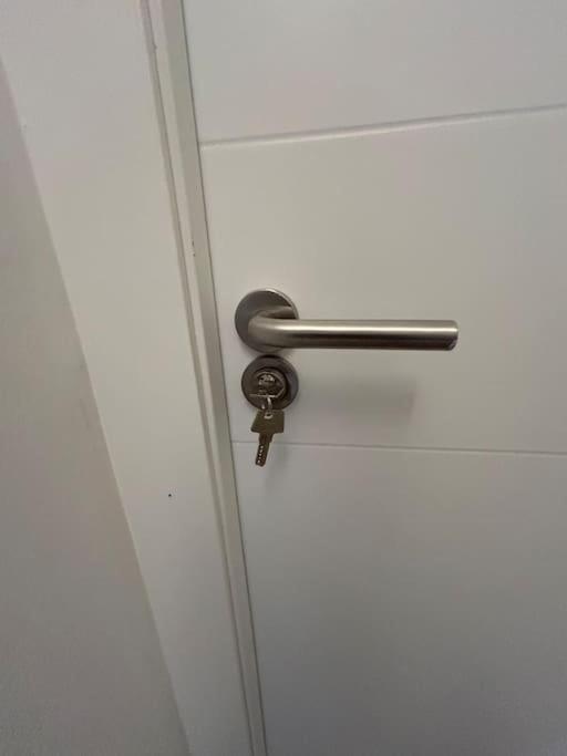 Apartamento Recien Reformado Con 5 Habitaciones Y 3 Banos Madrid Esterno foto