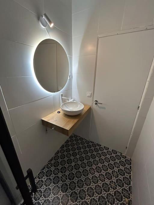 Apartamento Recien Reformado Con 5 Habitaciones Y 3 Banos Madrid Esterno foto